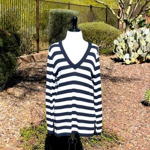 JONES NEW YORK SWEATER